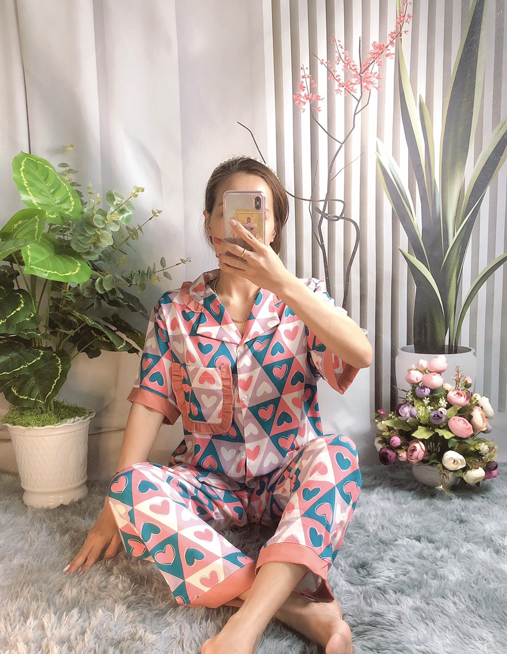 Bộ mặc nhà lụa mango cổ phối bèo
