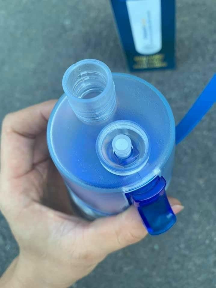 Bình đựng nước thể thao phun sương- hkm ensure