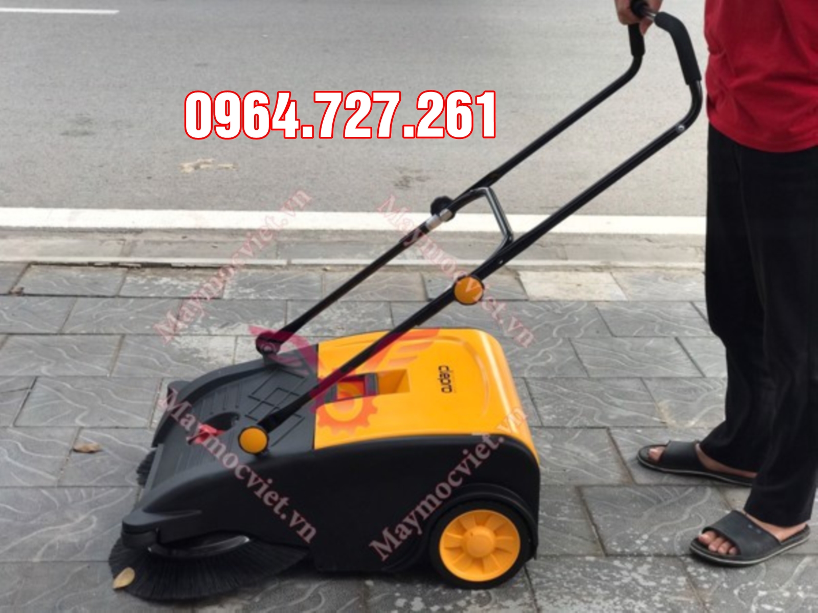 Máy quét rác đẩy tay Clepro CW-800/02
