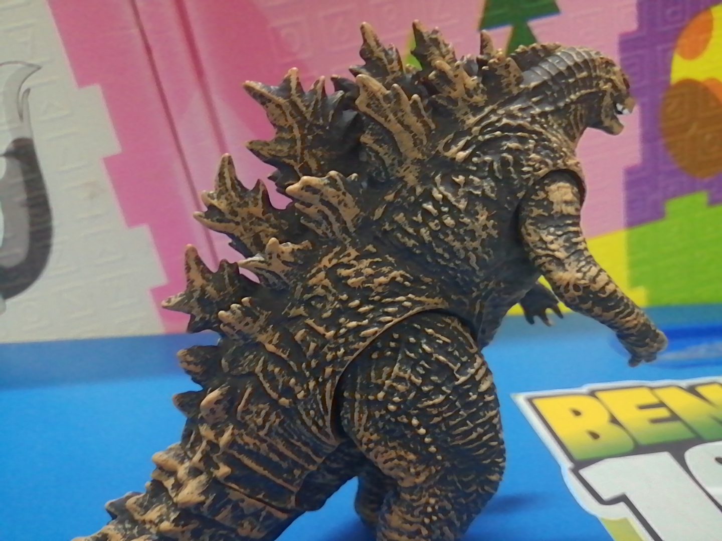 Mô hình Godzilla 2019 ( màu nâu ) 30x15 cm ( King of the Monsters - MonsterVerse )