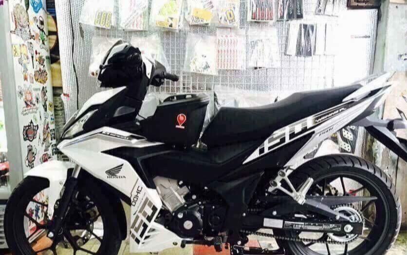 Tem rời winner trắng đen 150