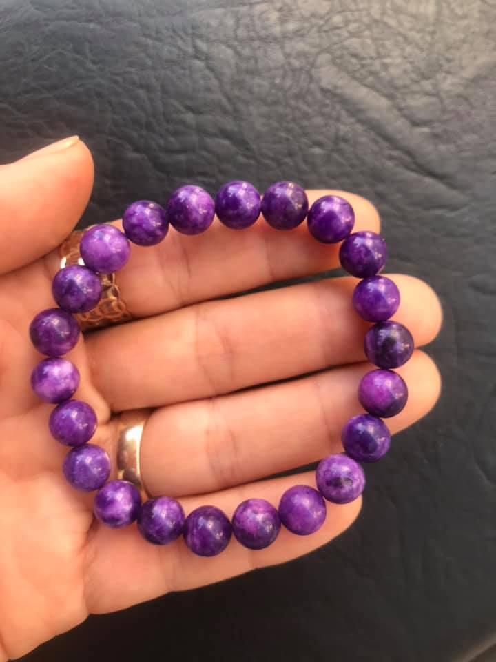 VÒNG TAY ĐÁ MẮT RỒNG TÍM Charoite- 8LI