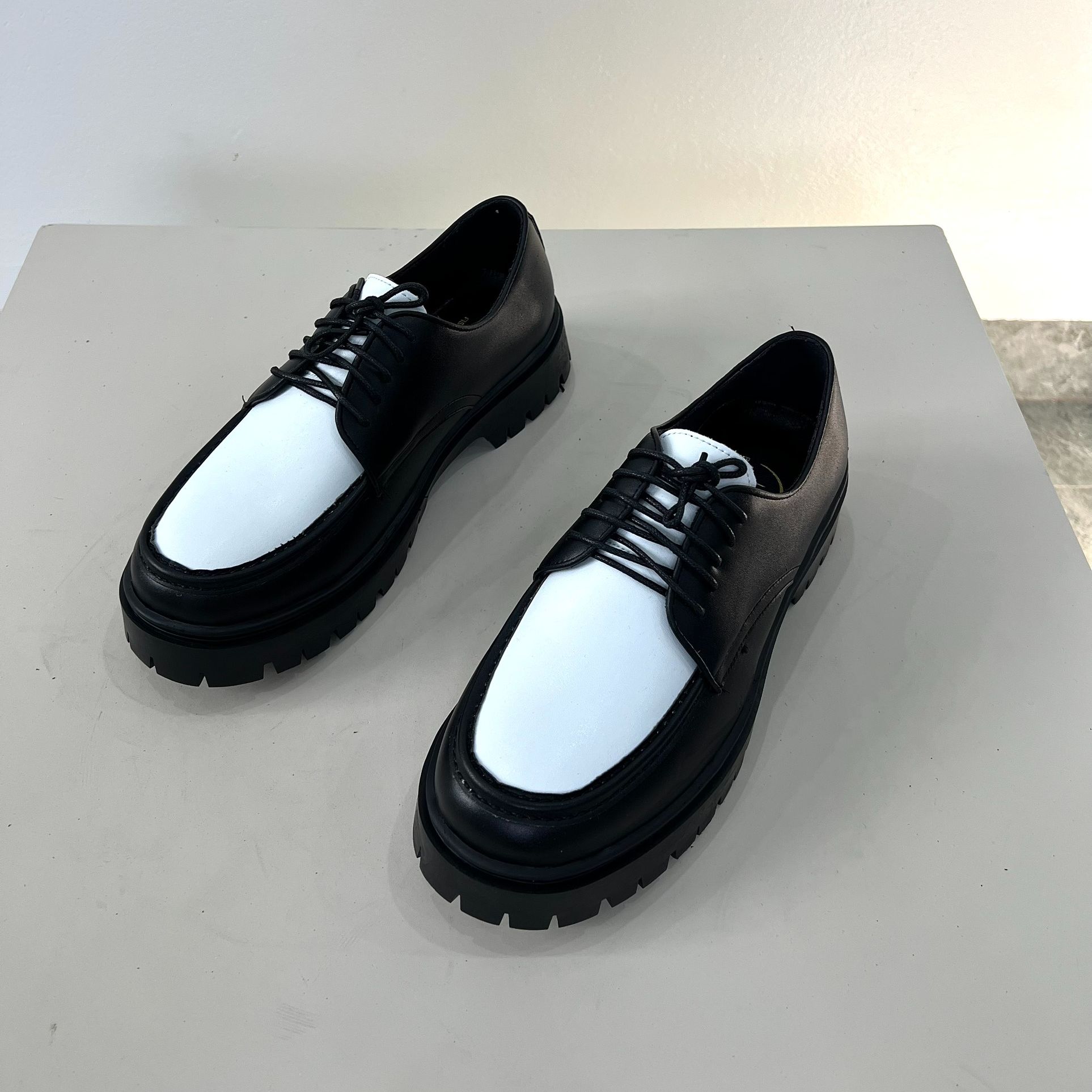 Chunky Derby Black White, giày Chunky Derby Nam Đen Trắng D04