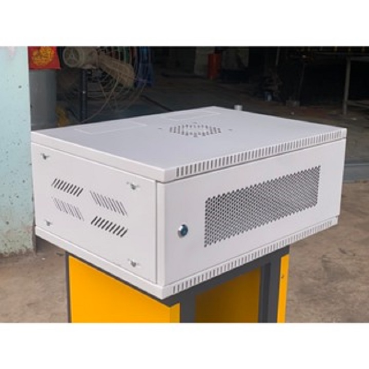 TỦ RACK 4U LẮP ĐẶT HỆ THỐNG MẠNG VÀ CAMERA