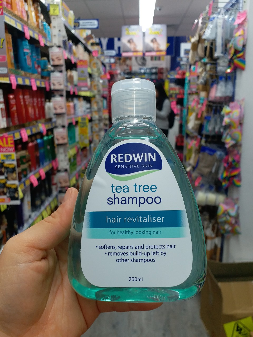 DẦU GỘI Redwin Tea Tree Shampoo 250ml