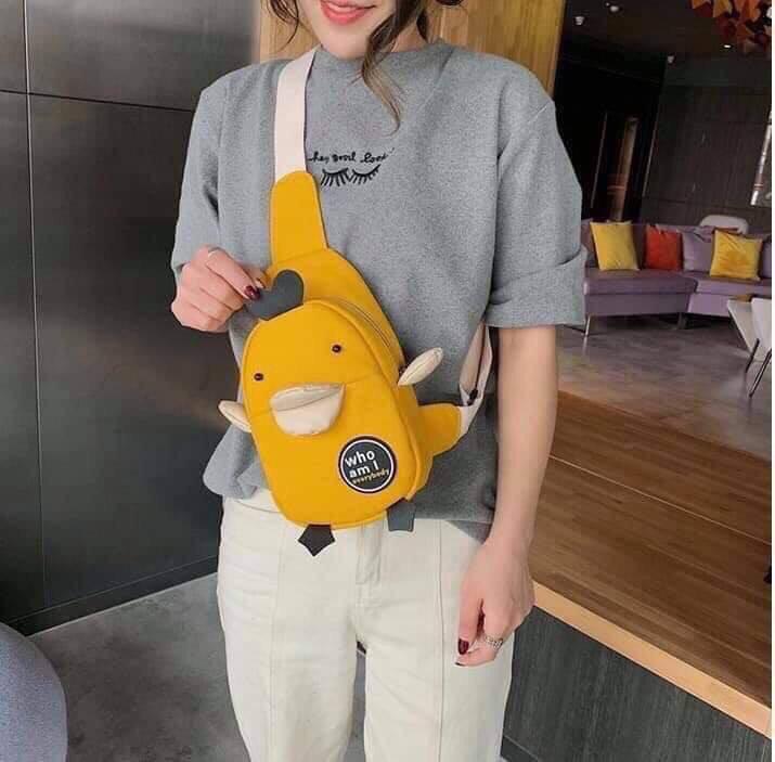 Túi Đeo Chéo Con Vịt