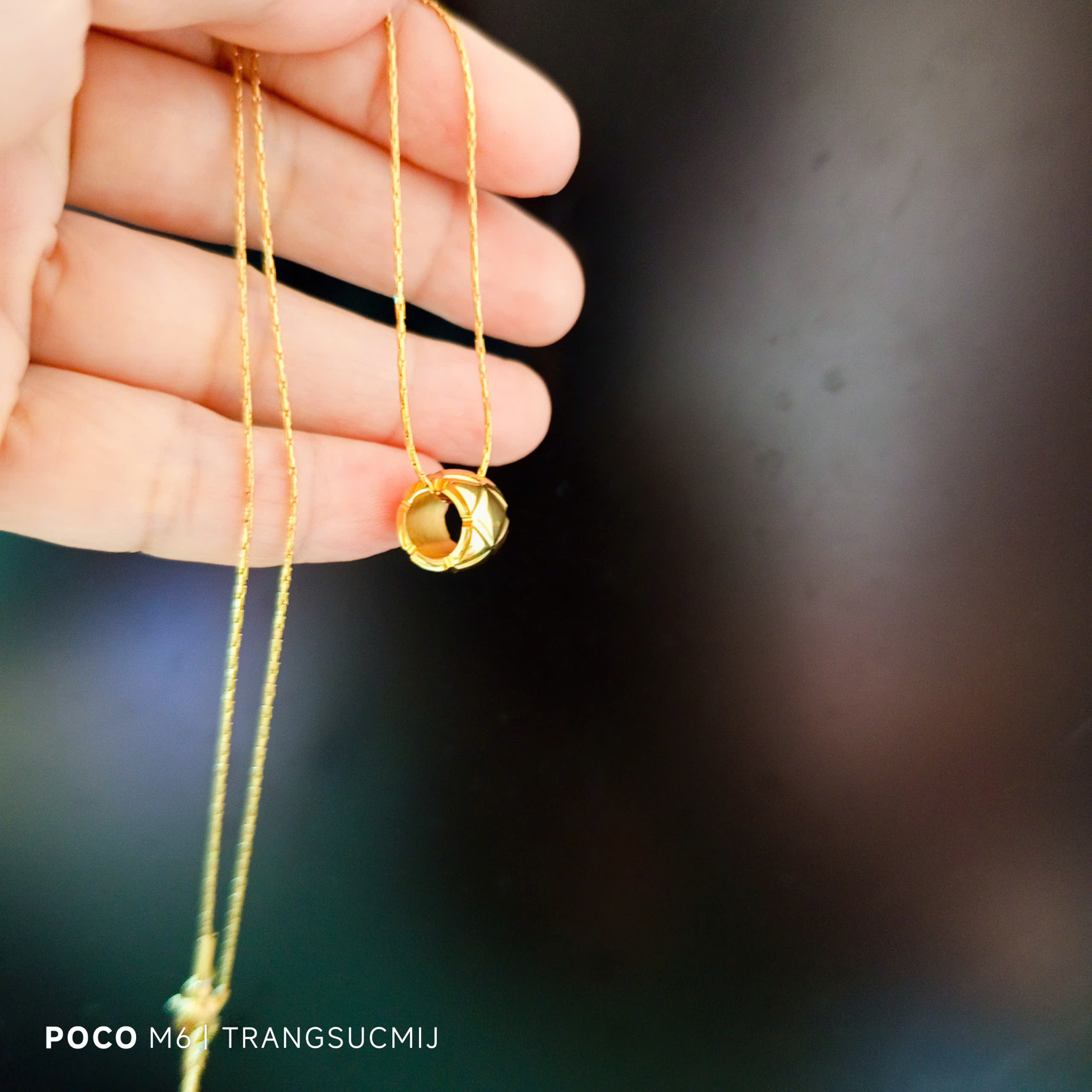 DÂY CHUYỀN TITAN MẠ VÀNG MẶT HOA 4 CÁNH SANG TRỌNG- THANH LỊCH