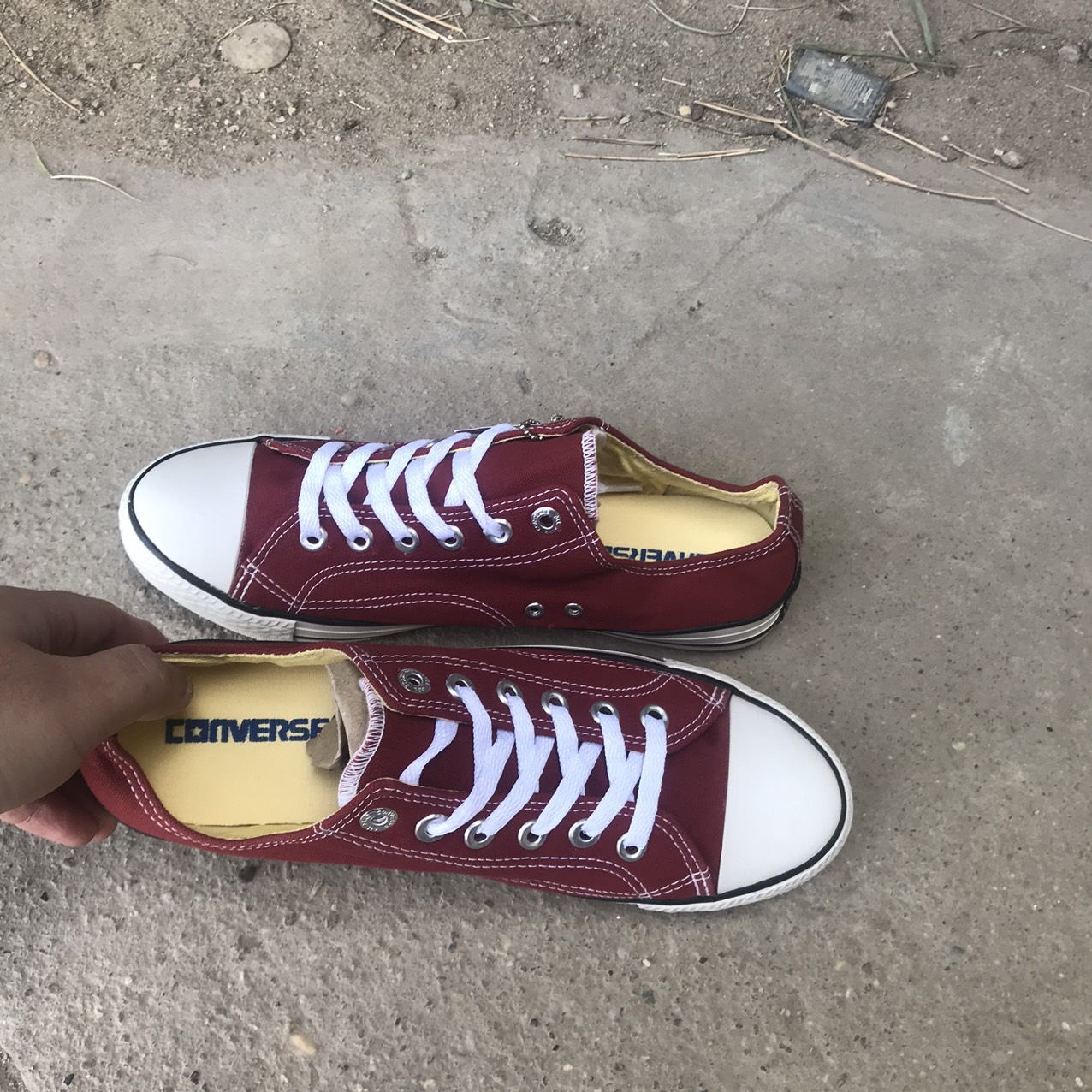 GIÀY CONVERSE MÀU ĐỎ MẬN
