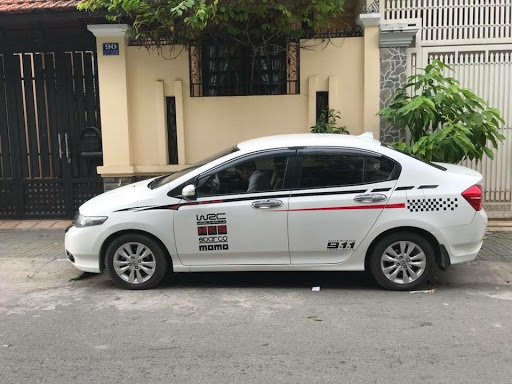 Tem dán sườn thể thao