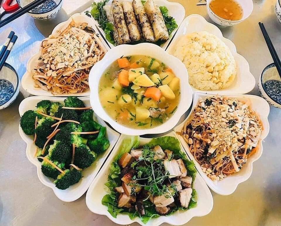Bộ đĩa hoa mặt trời gốm sứ Minh Châu