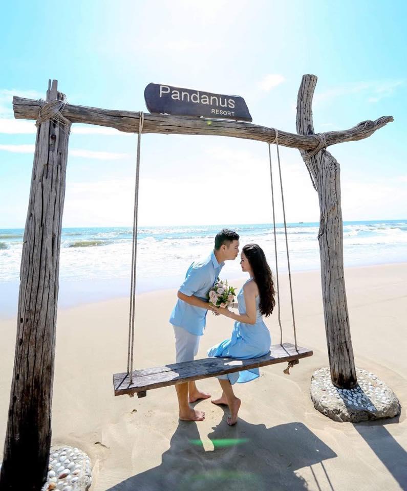 Set đồ đôi áo sơ mi nam nữ couple đi biển