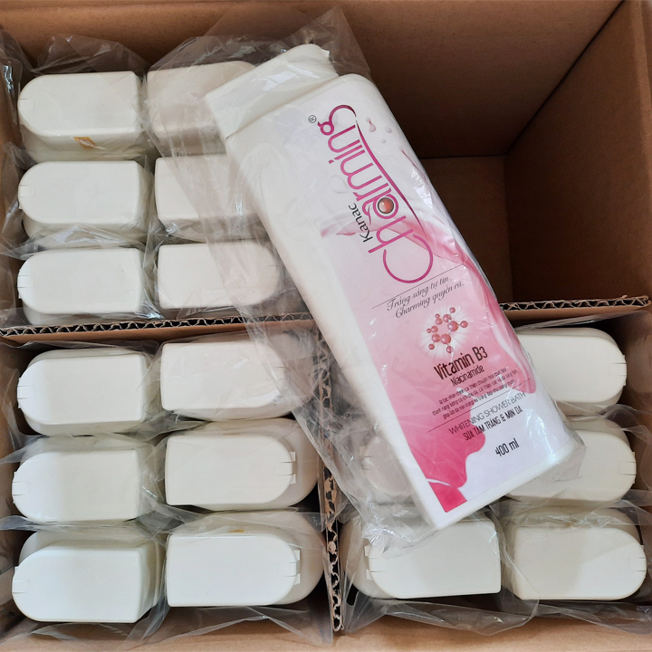 [HSD: 12/2024] SỮA TẮM KANAC CHARMING 400ml