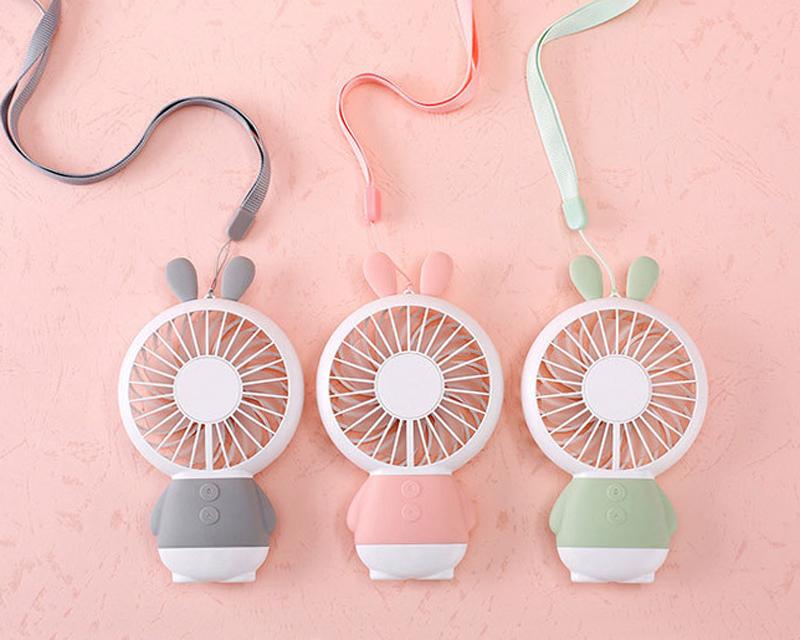 Quạt đeo cổ mini pastel gấu con có đèn đáng yêu