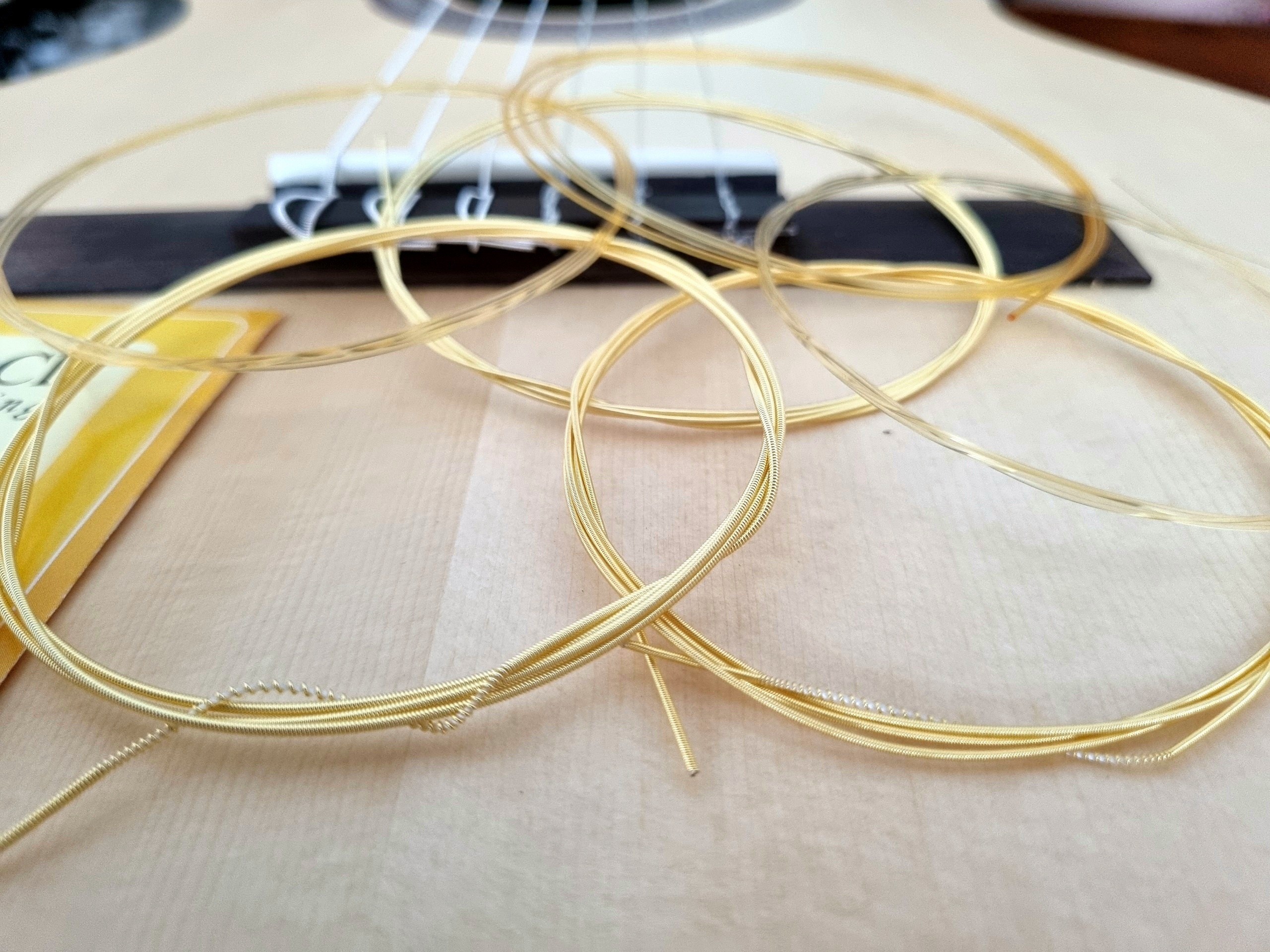 Dây Guitar Classic Hannabach 725 Goldin