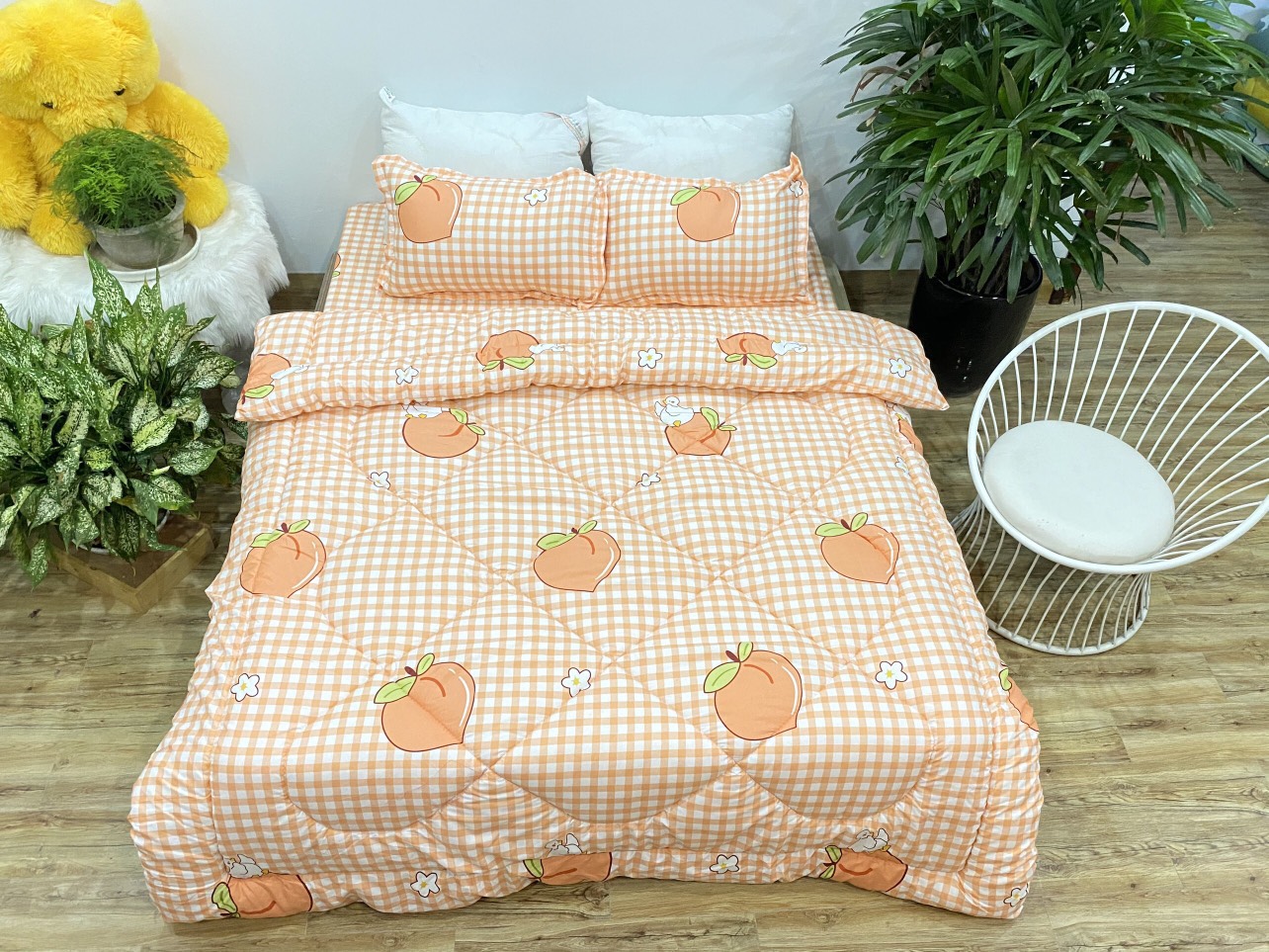 Bộ chăn phao ga gối 5 món kèm vỏ gối ôm mẫu doremon tem thư