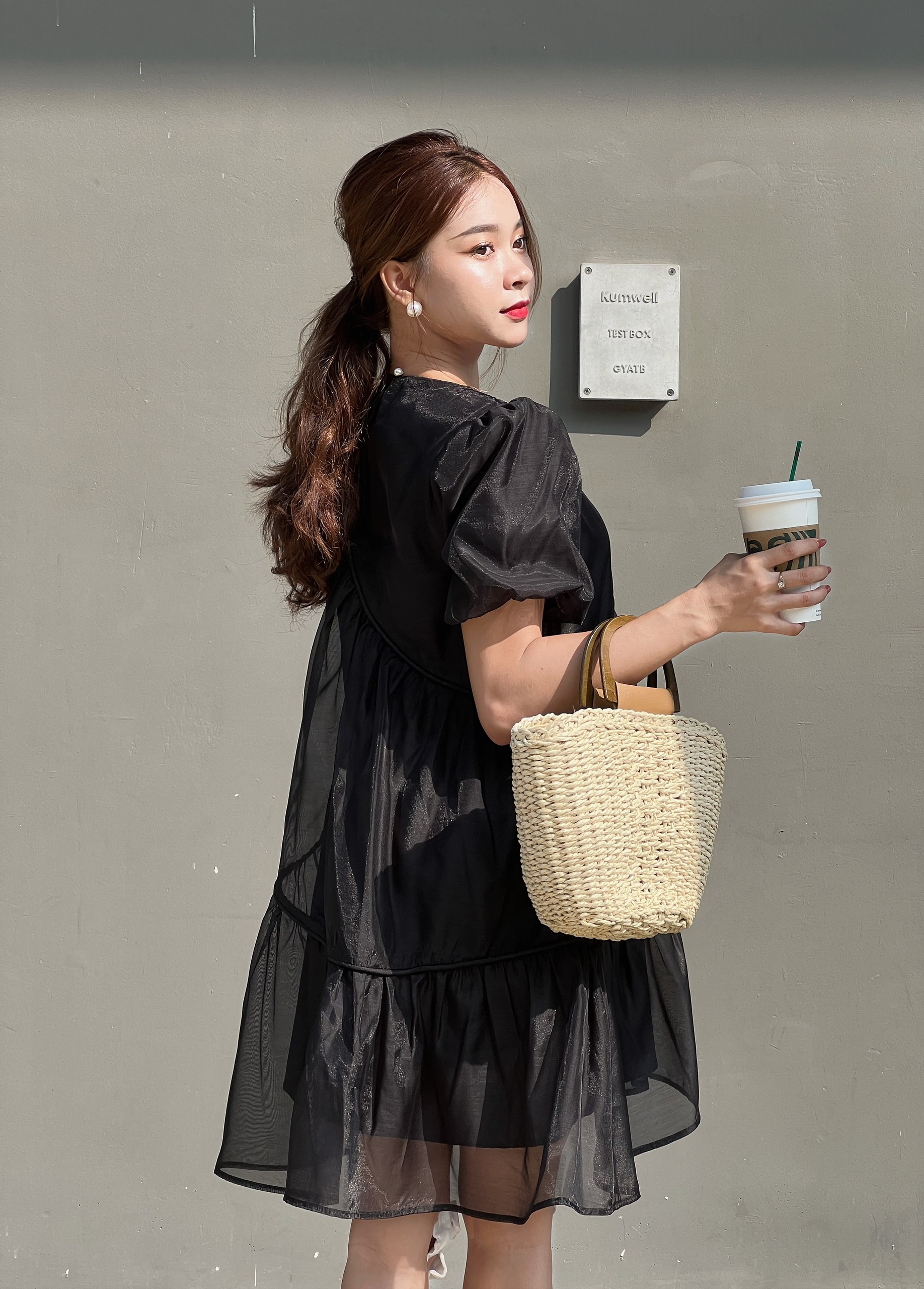 Đầm babydoll ngắn vặn thừng Joven