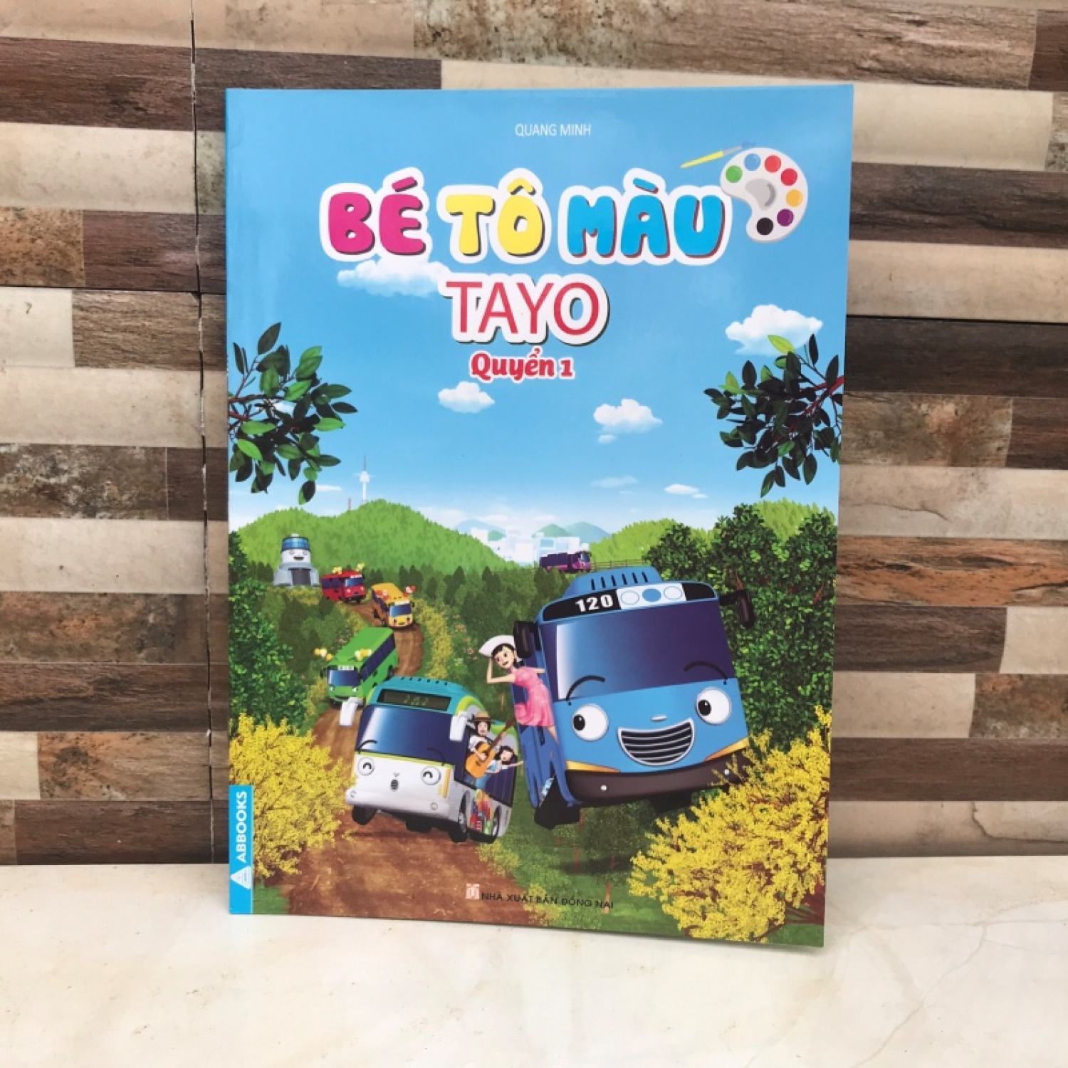 Tập / vở bé tô màu tayo