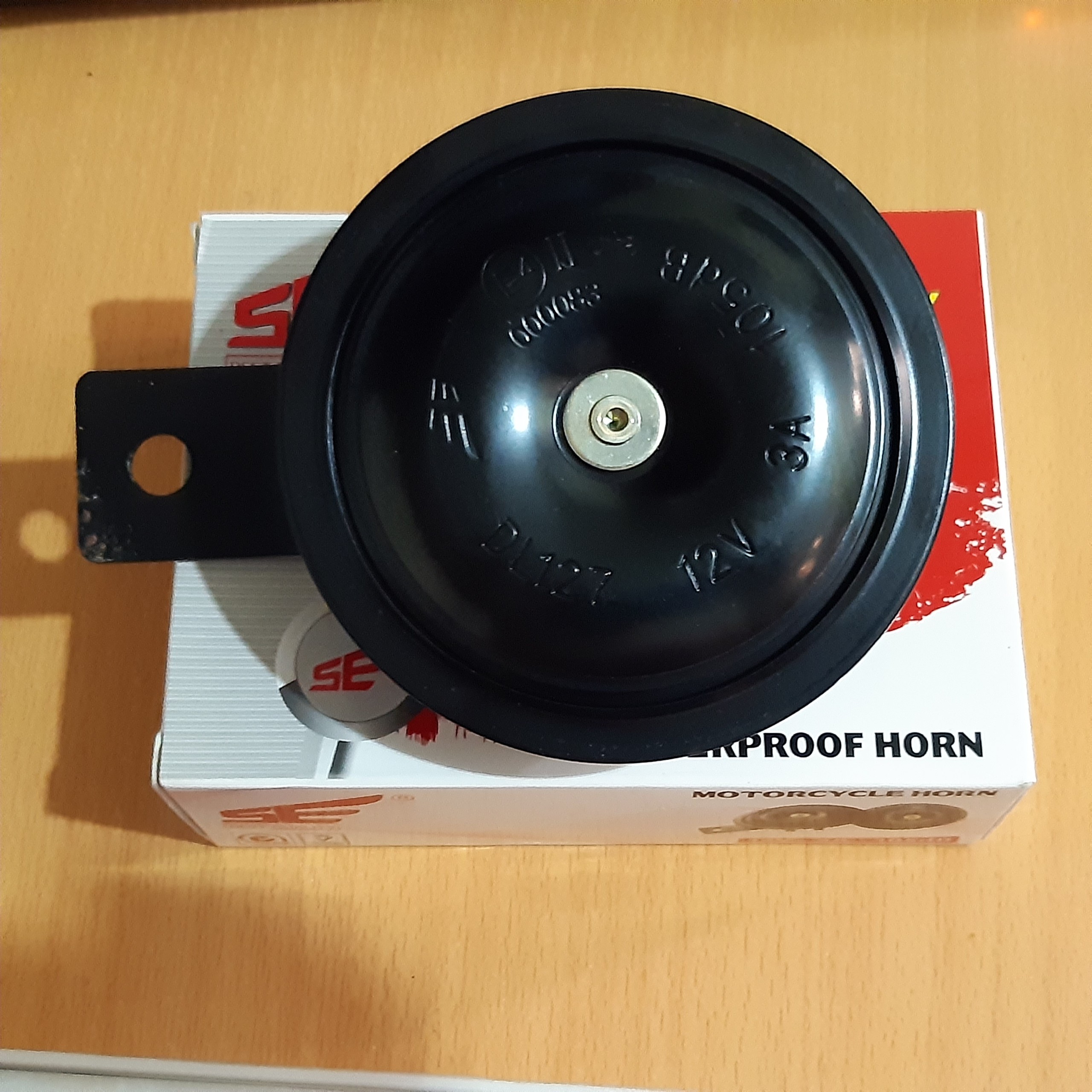 Còi xe máy SE 12V - 3A cho tất cả loại xe ga