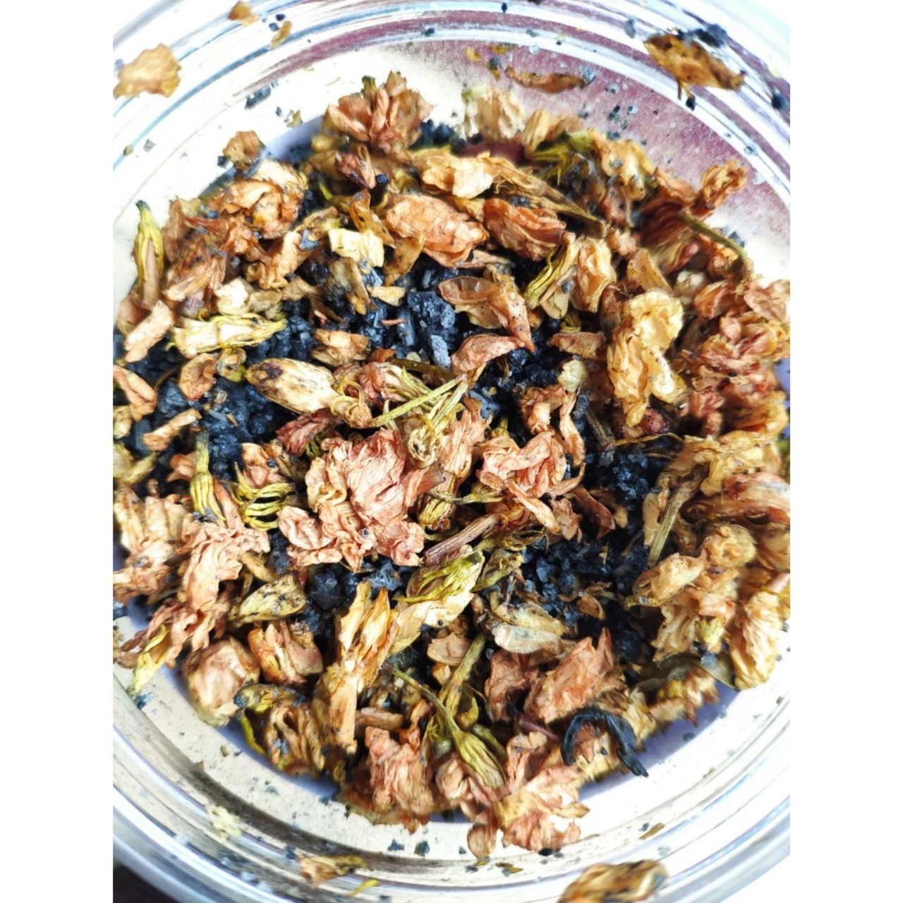Muối thảo dược ngâm chân