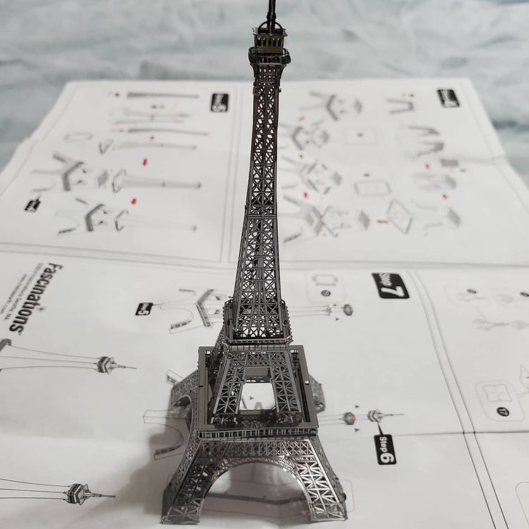 Mô Hình Kim Loại 3D Piececool Tháp Eiffel (chưa ráp)