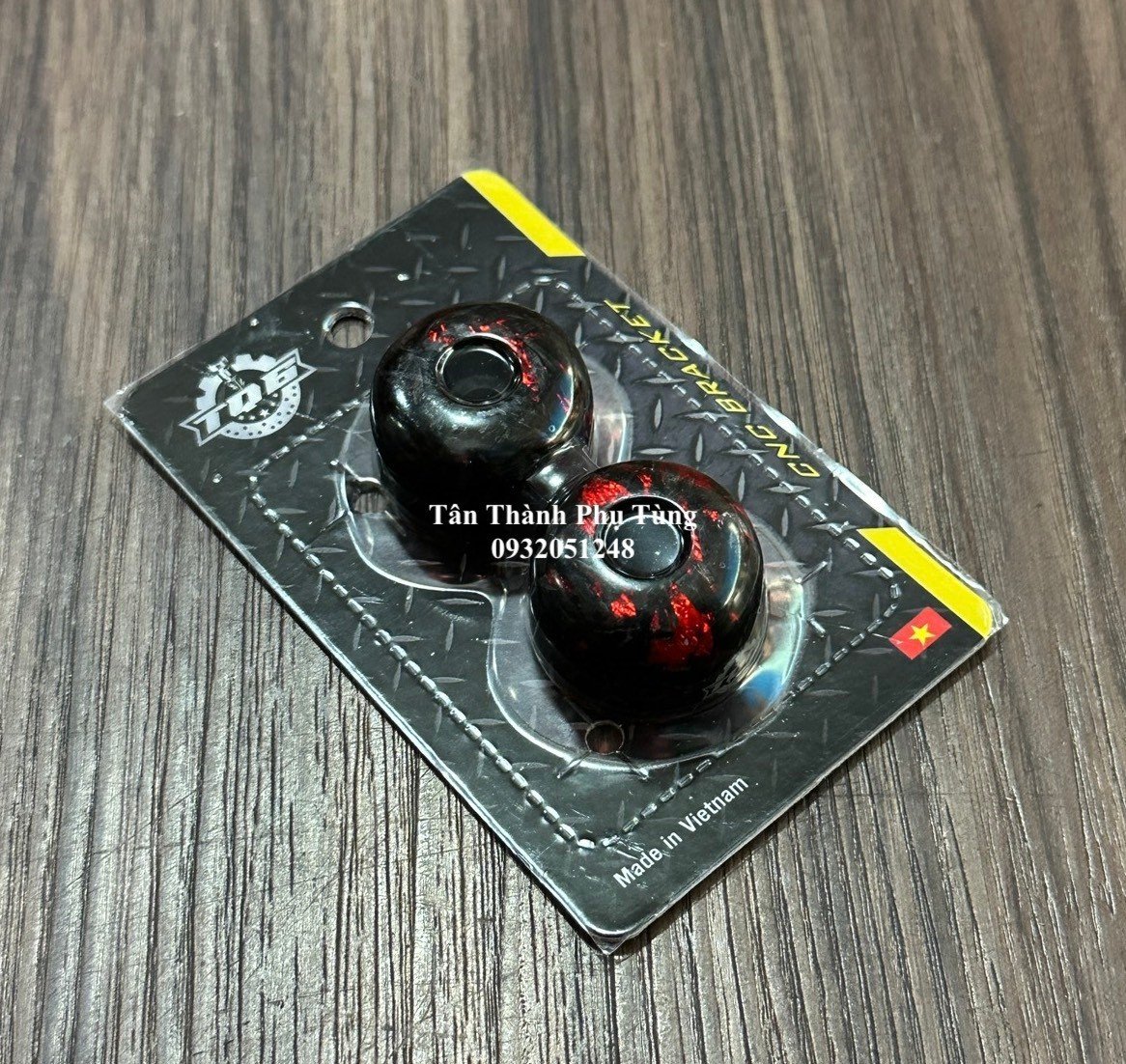 Gù Carbon xe máy TQ6- 1 cặp Tân Thành PT