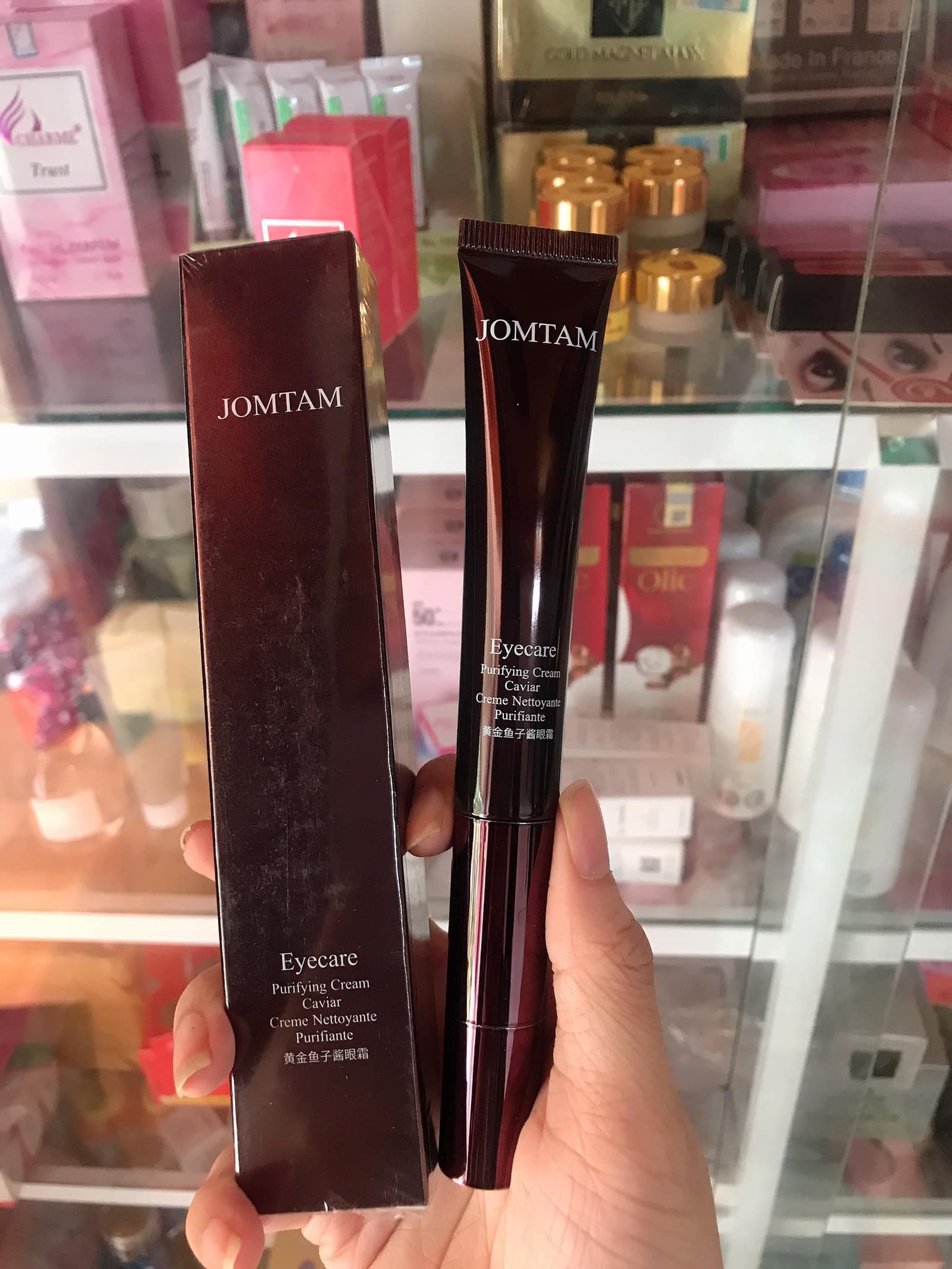 Kem giảm thâm mắt Jomtam