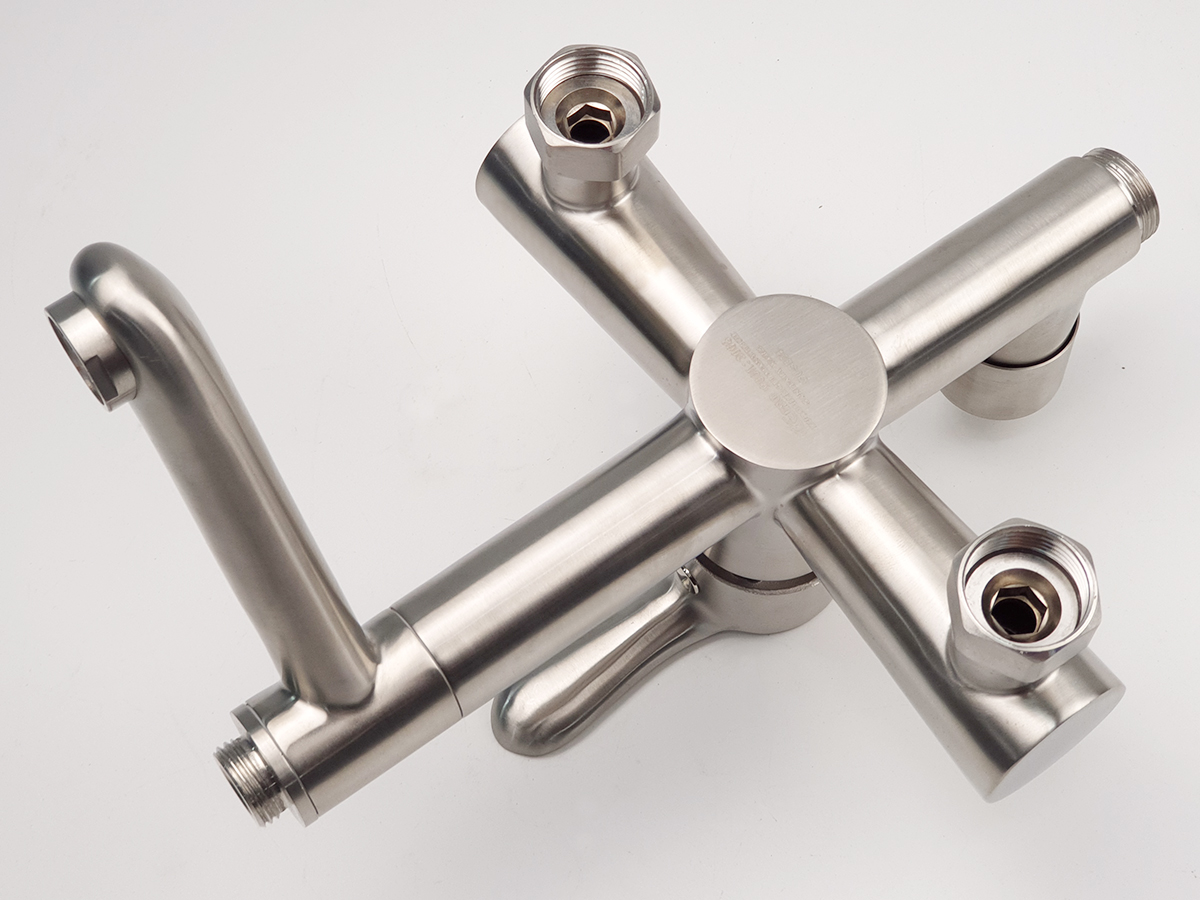 [HÀNG THANH LÝ - THÙNG CARTON] Bộ sen cây tắm đứng nóng lạnh Inox SUS 304 Eurolife EL-S917 (Trắng vàng)