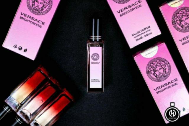 [HCM]VERSACE BRIGHTCRYSTAL Tinh Dầu Thơm Hparfum  - Dạng Xịt 25ml [Mùi Nữ ]