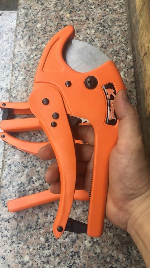 Kéo cắt ống nước chính hãng
