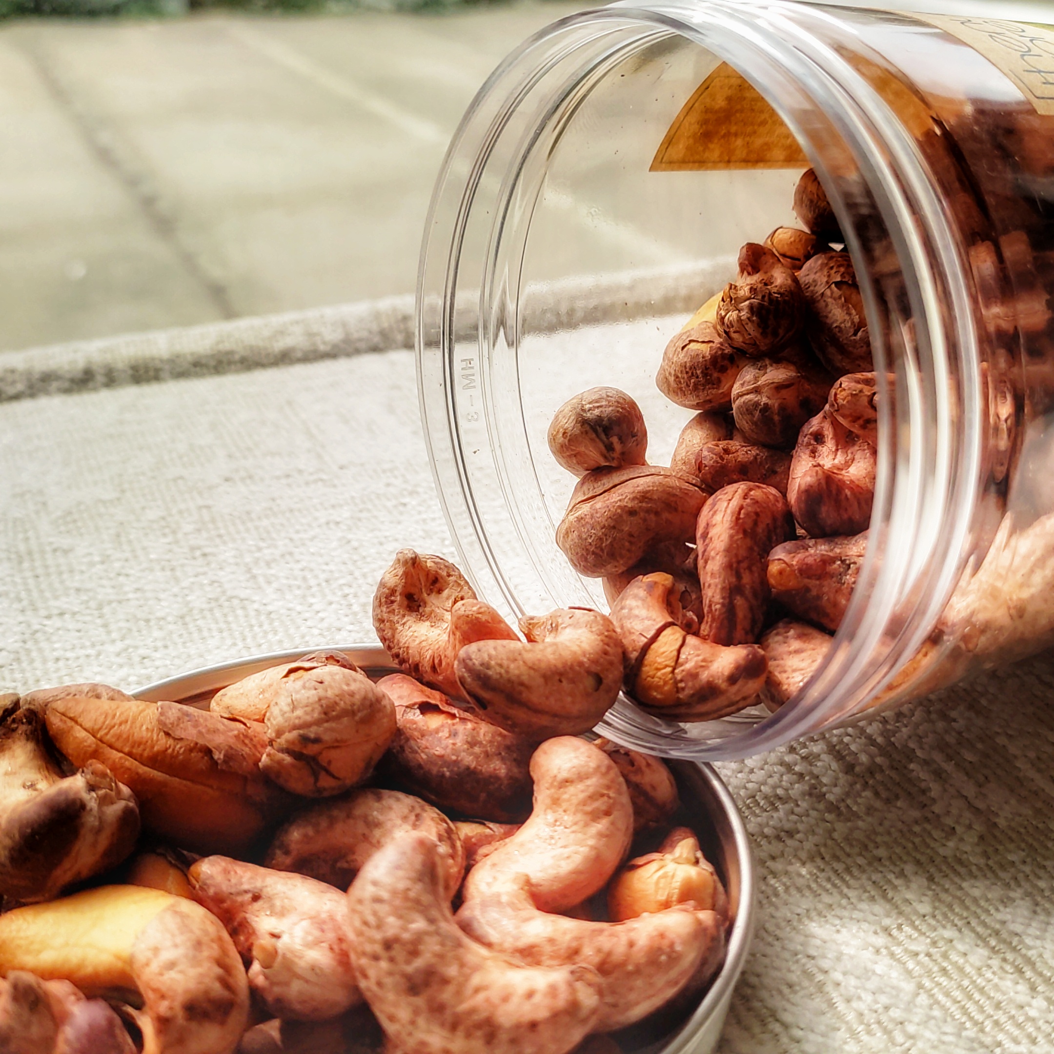 Hạt điều rang muối vỏ lụa 500gram
