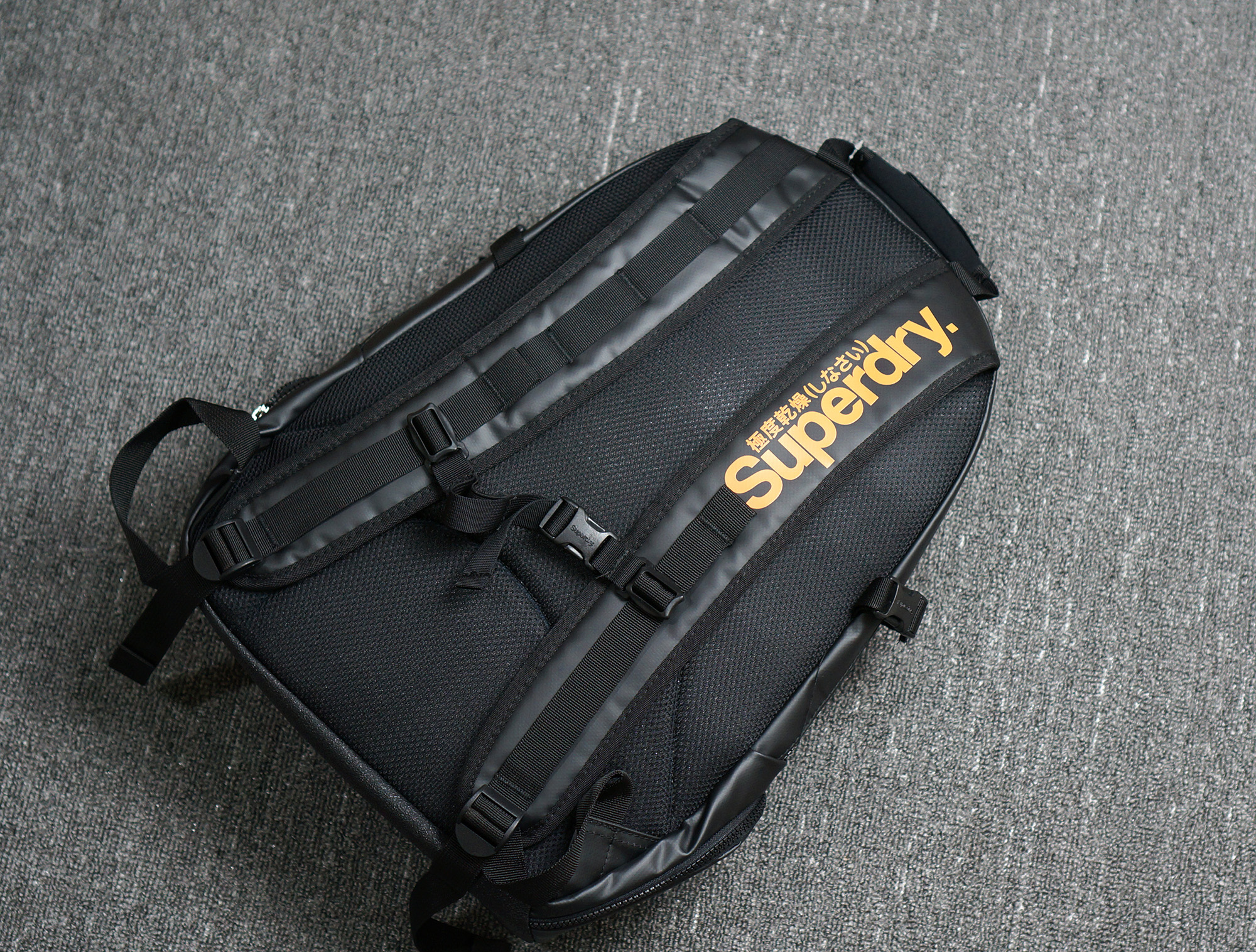 [HCM]Hình Thật- Balo Superdry Classic Tarpaulin