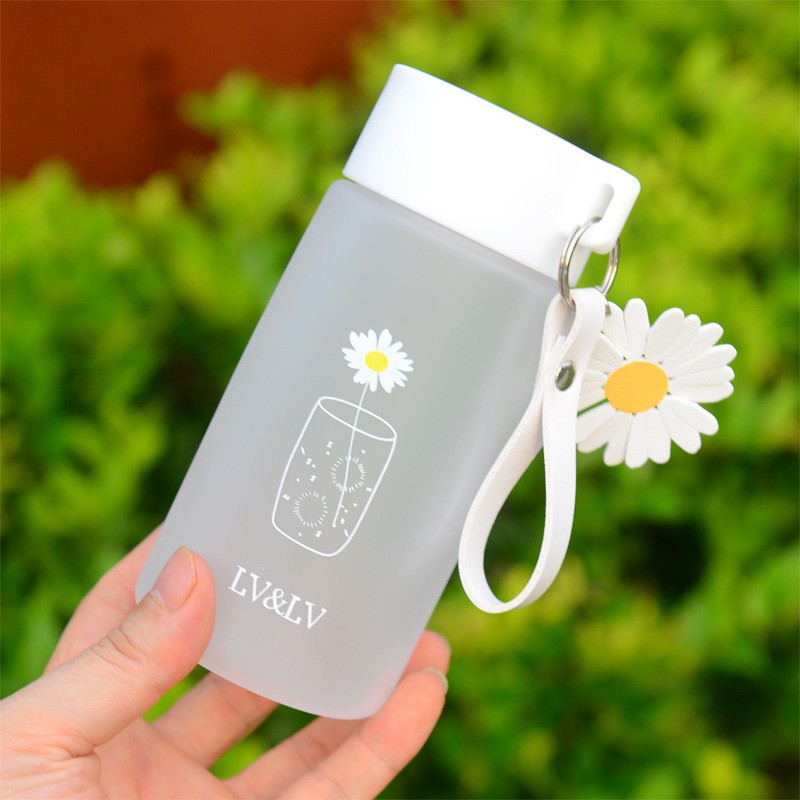 Bình Nước Cute Nhựa Hoa Cúc Mini Dễ Thương 550ml