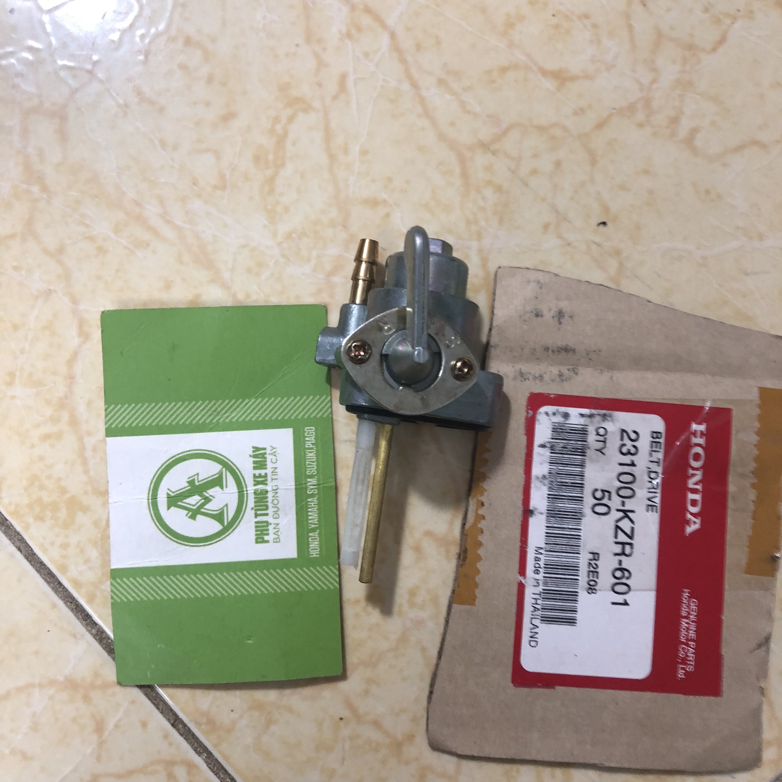 KHOÁ XĂNG XE 67 LOẠI 1