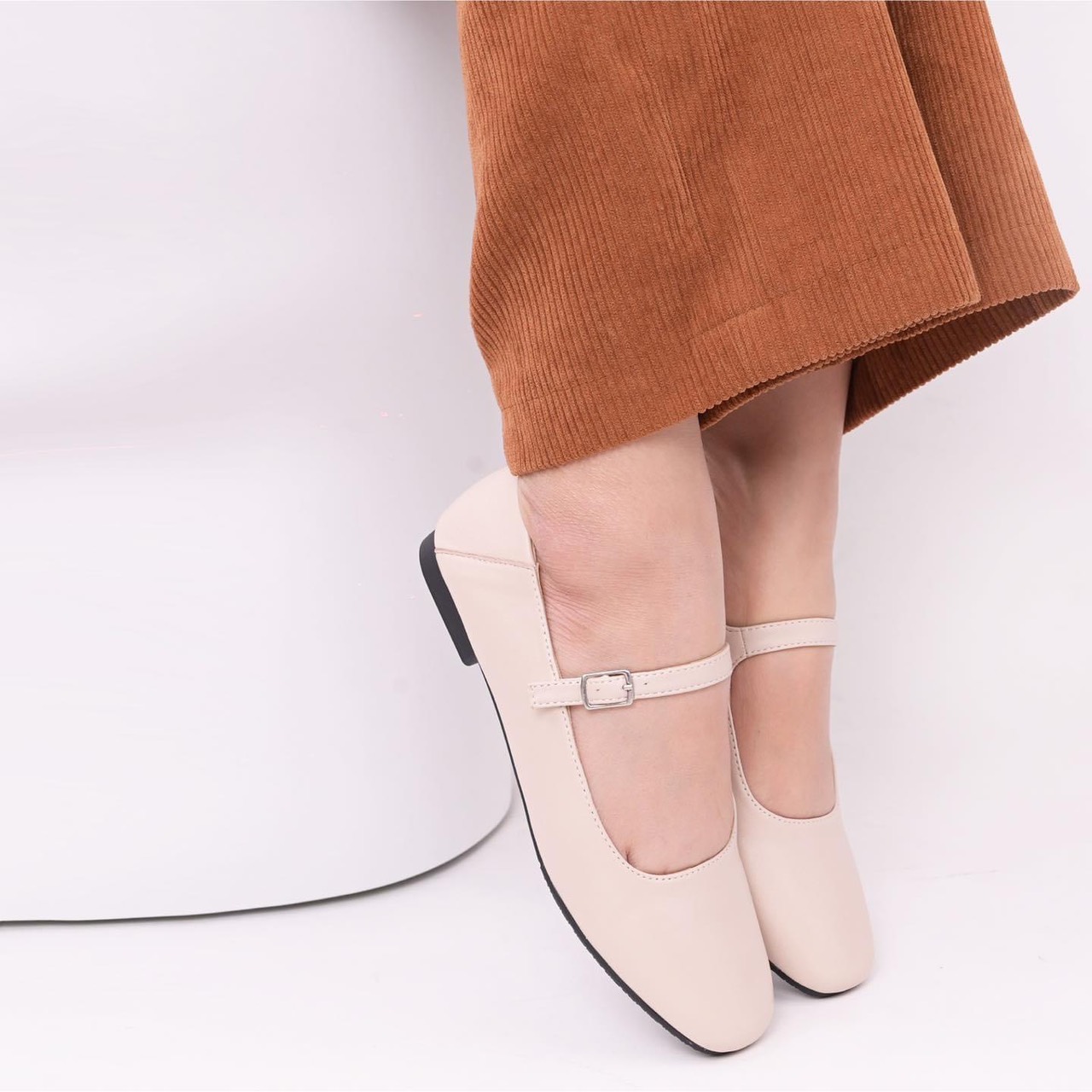 Giầy Búp Bê Nữ Da Thật Quai Ngang VNXK