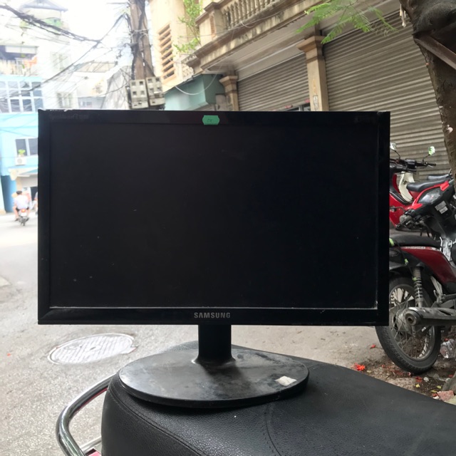 Màn hình 19 in wide - hàng thanh lý đẹp