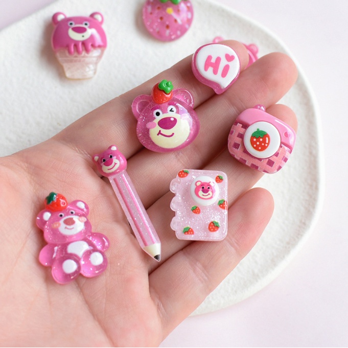Jibbitz sticker gắn dép sục Crocs hình gấu hồng Pink Bear (bán lẻ từng cái) nhựa trong suốt