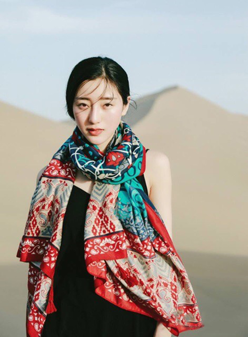 Khăn Choàng BoHo Họa Tiết Thổ Cẩm, Khăn Choàng Đi Biển