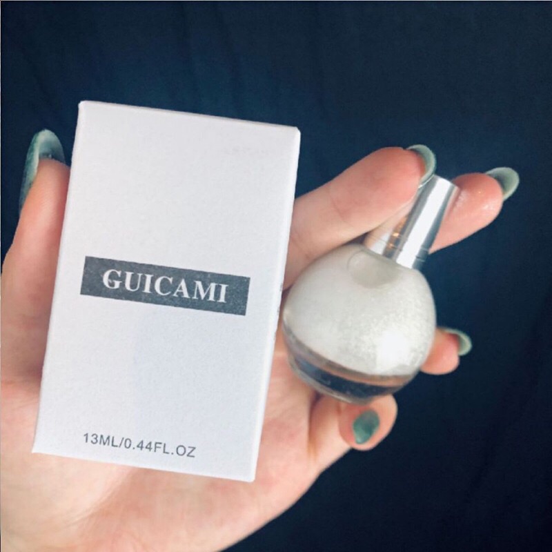 Kem bắt sáng dạng lỏng lăn Guicami