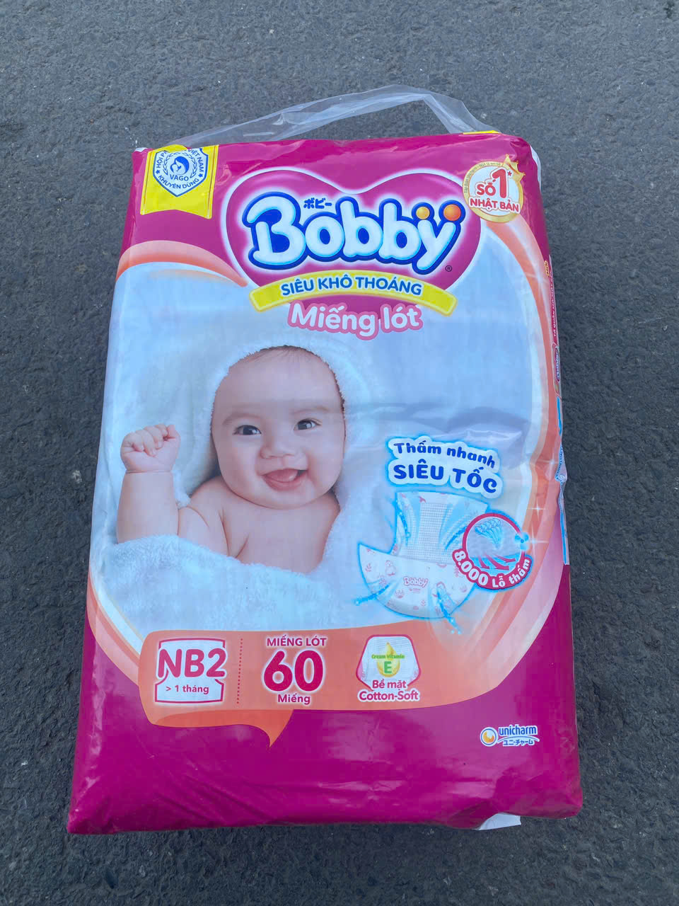 Miếng lót cho bé sơ sinh Bobby Newborn 2-60 miếng
