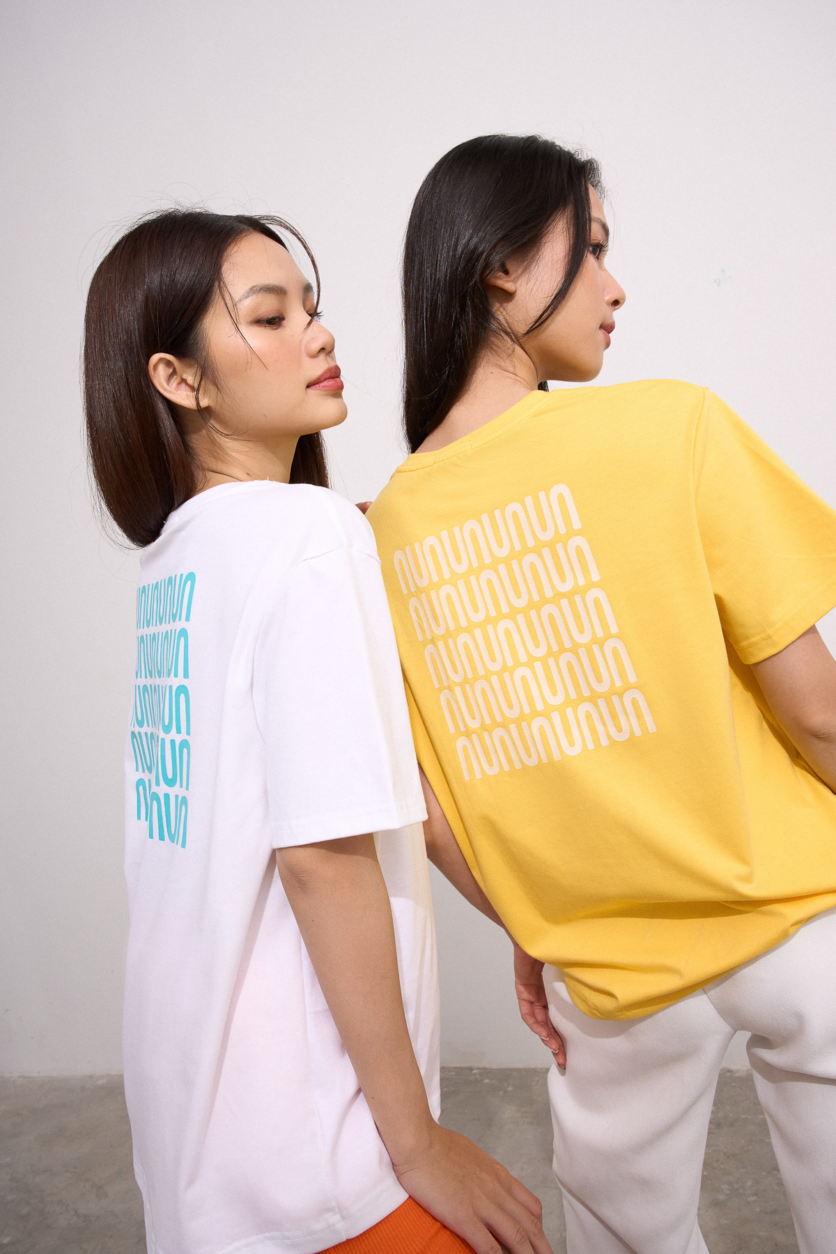 [NHẬP MÃ LAZSOCIAL GIẢM NGAY 10%] Áo thun MAYBI medium in chữ NU