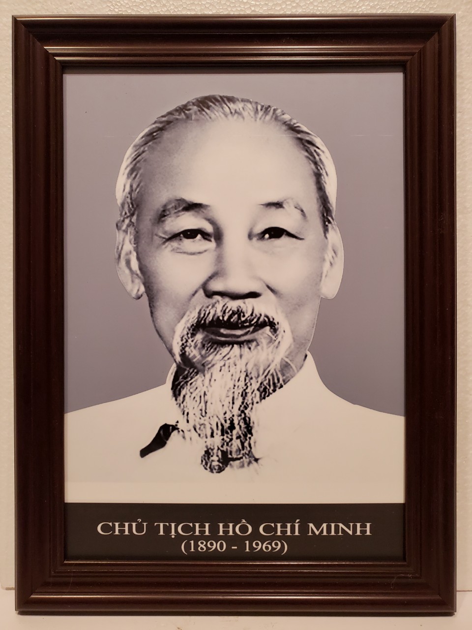 ẢNH ĐEN TRẮNG CHÂN DUNG BÁC HỒ KÍNH YÊU -ID31D3