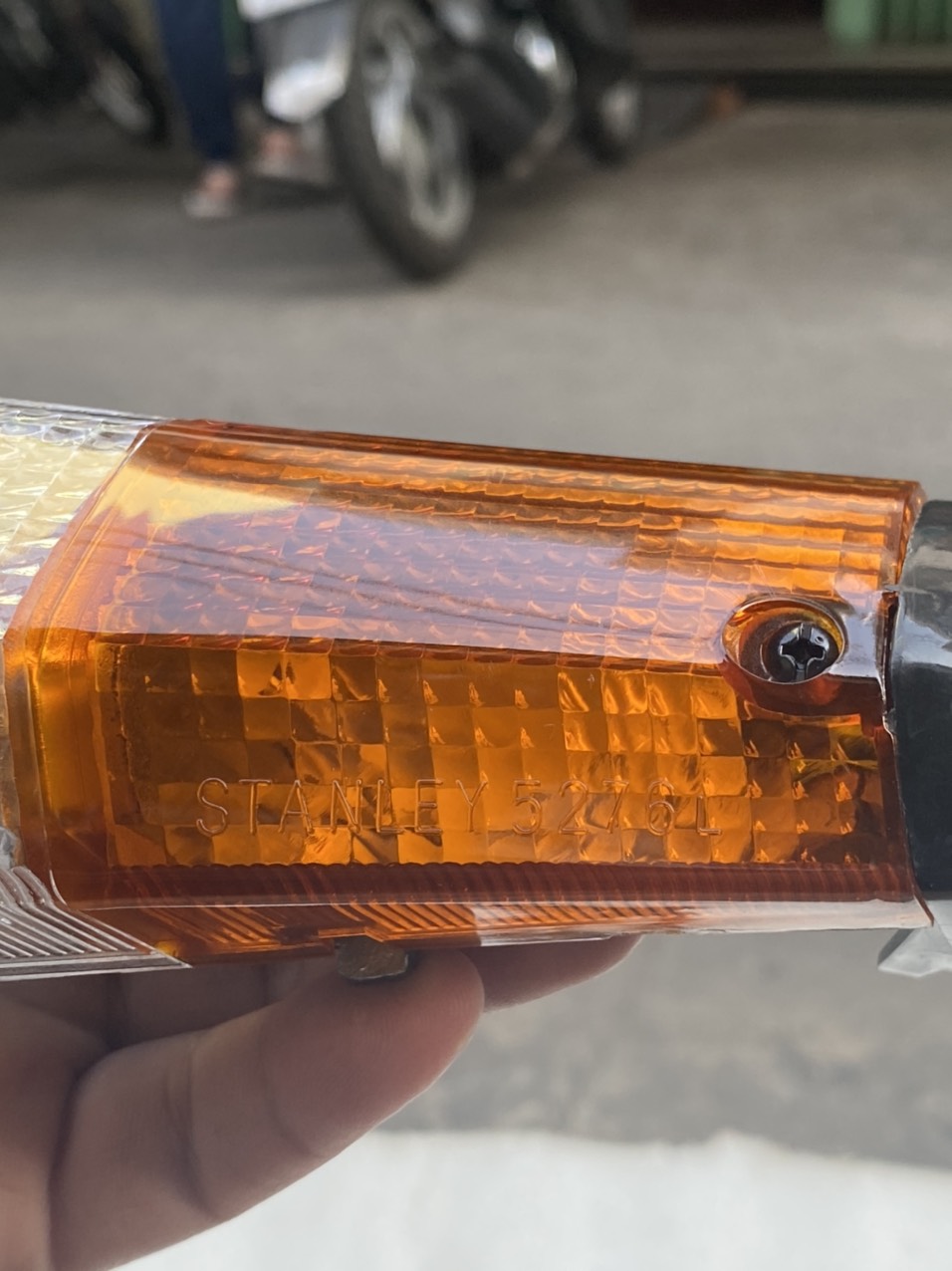 XI NHAN TRƯỚC XE DREAM ( đặc biệt )