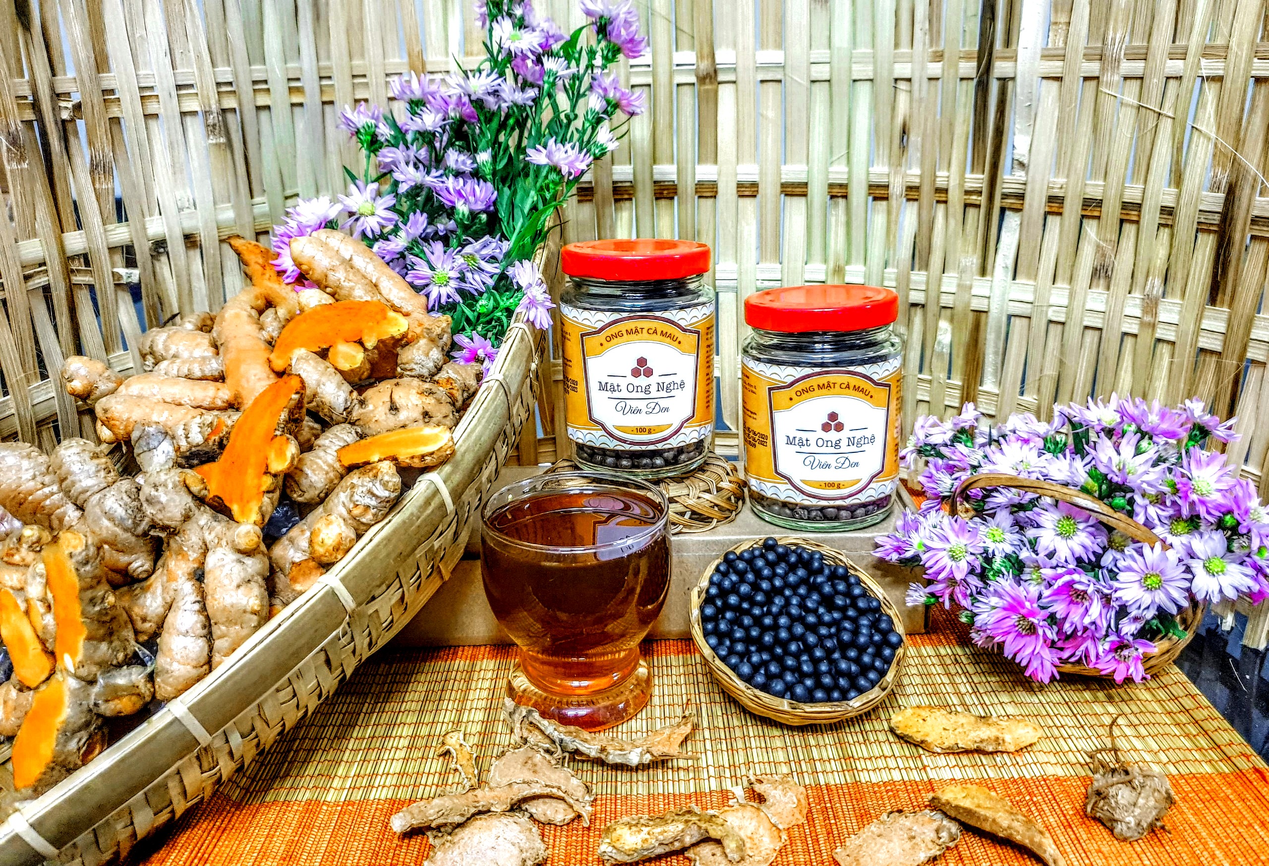 Mật Ong Nghệ Viên Đen 100gr