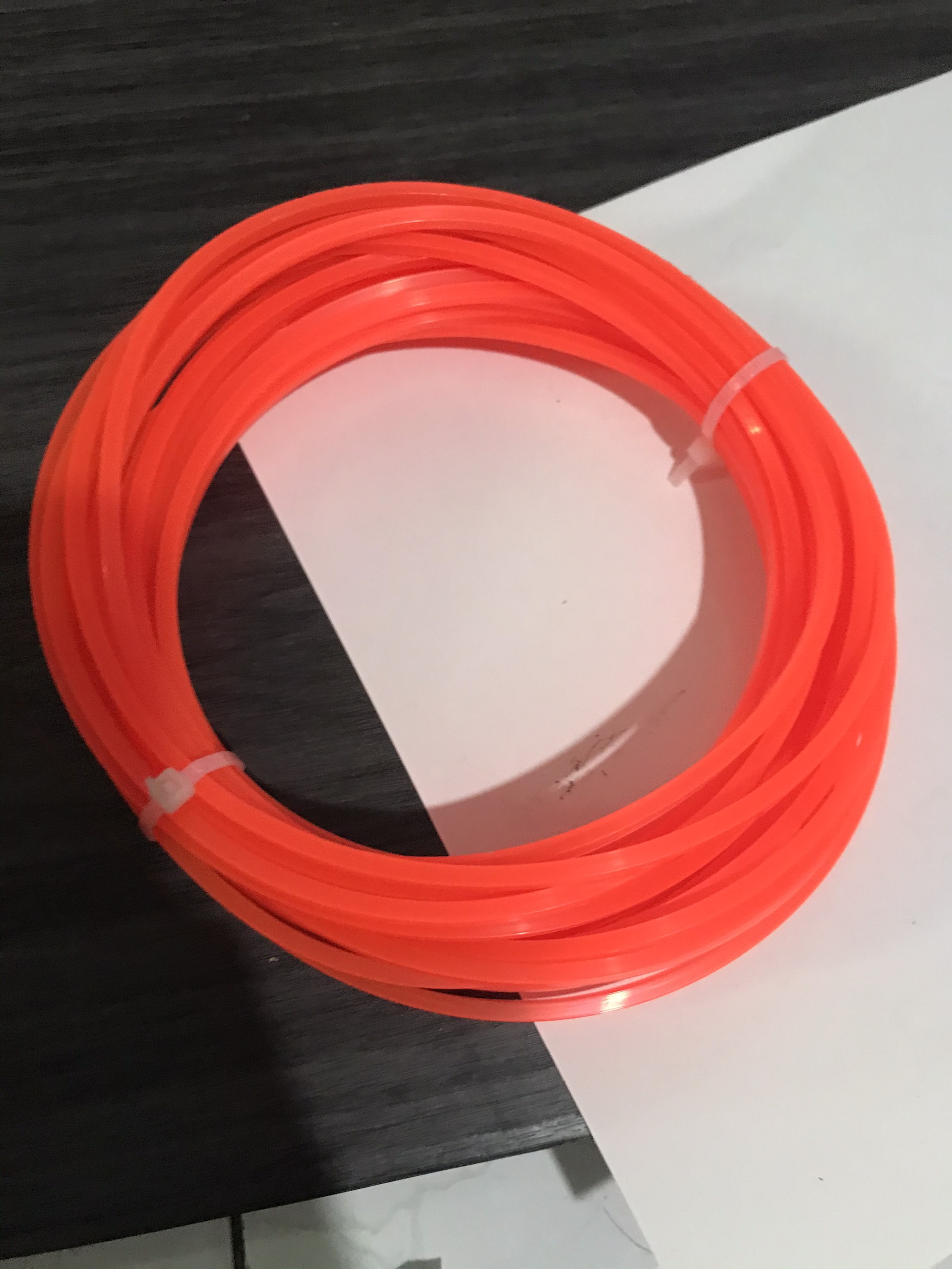 [HCM]CƯỚC PHÁT CỎ ( CAM). 3.5MM