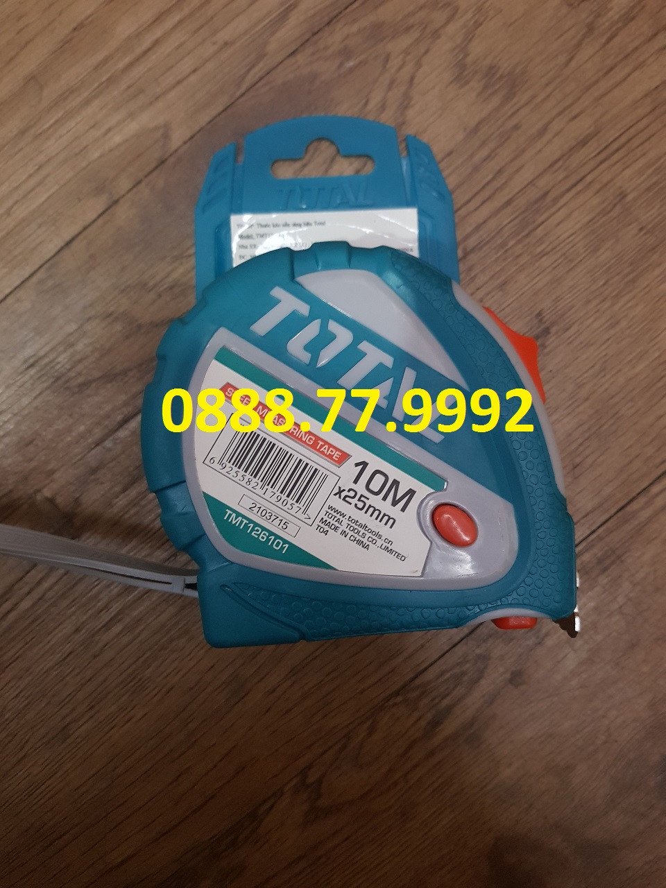 Thước kéo thép nền vàng(10m x 25mm) Total TMT126101