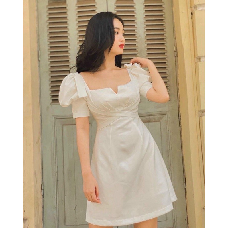 ĐẦM TRẮNG TAY PHỒNG CỔ VUÔNG