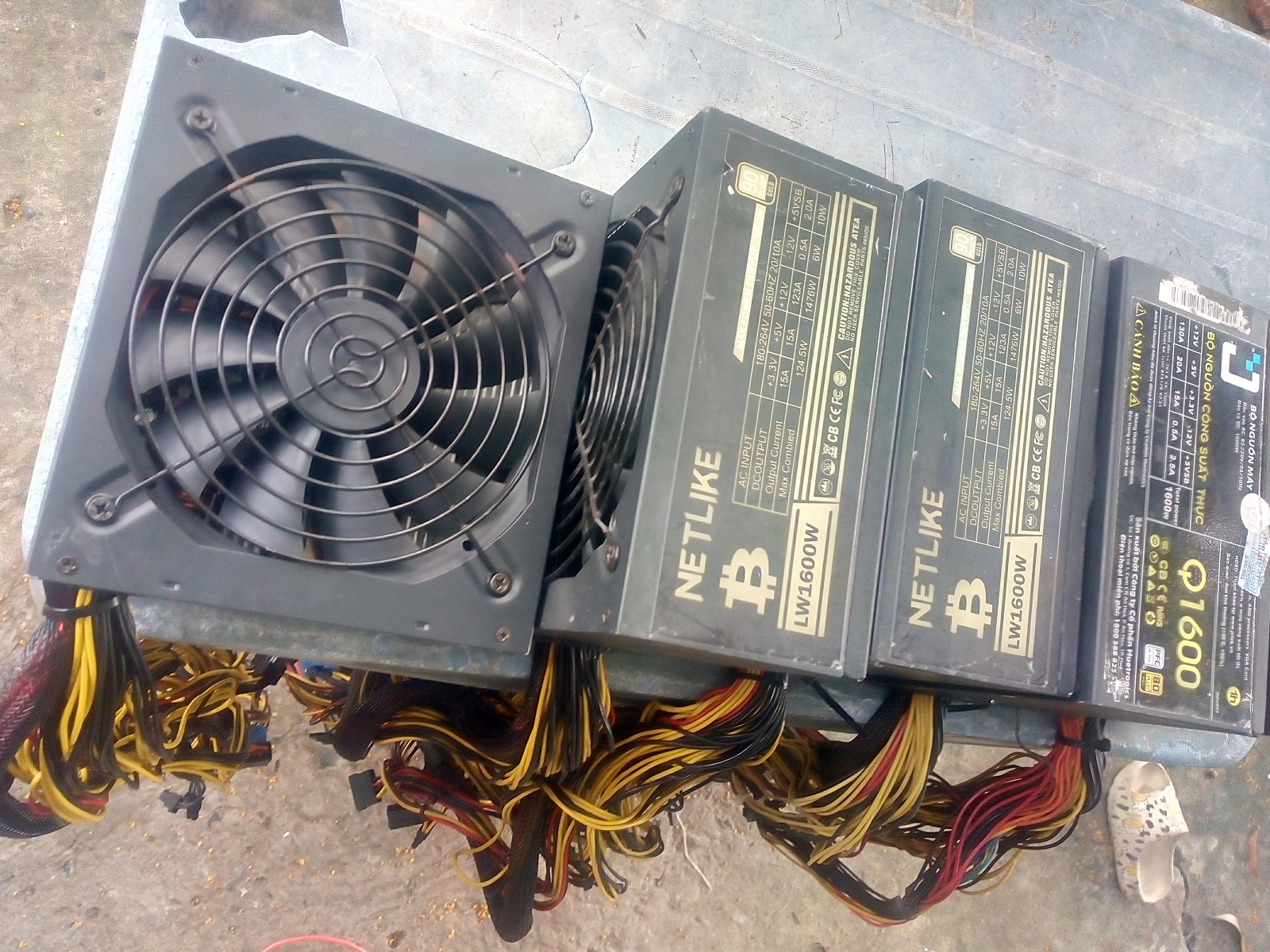 Nguồn trâu 1600W đã qua sử dụng secondhand