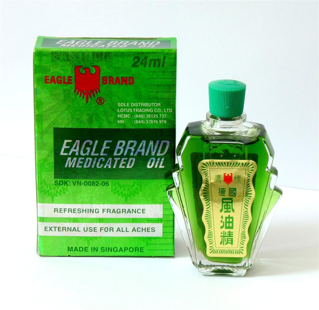 Dầu gió xanh con Ó Nắp 2 Nấc Singapore 24ml