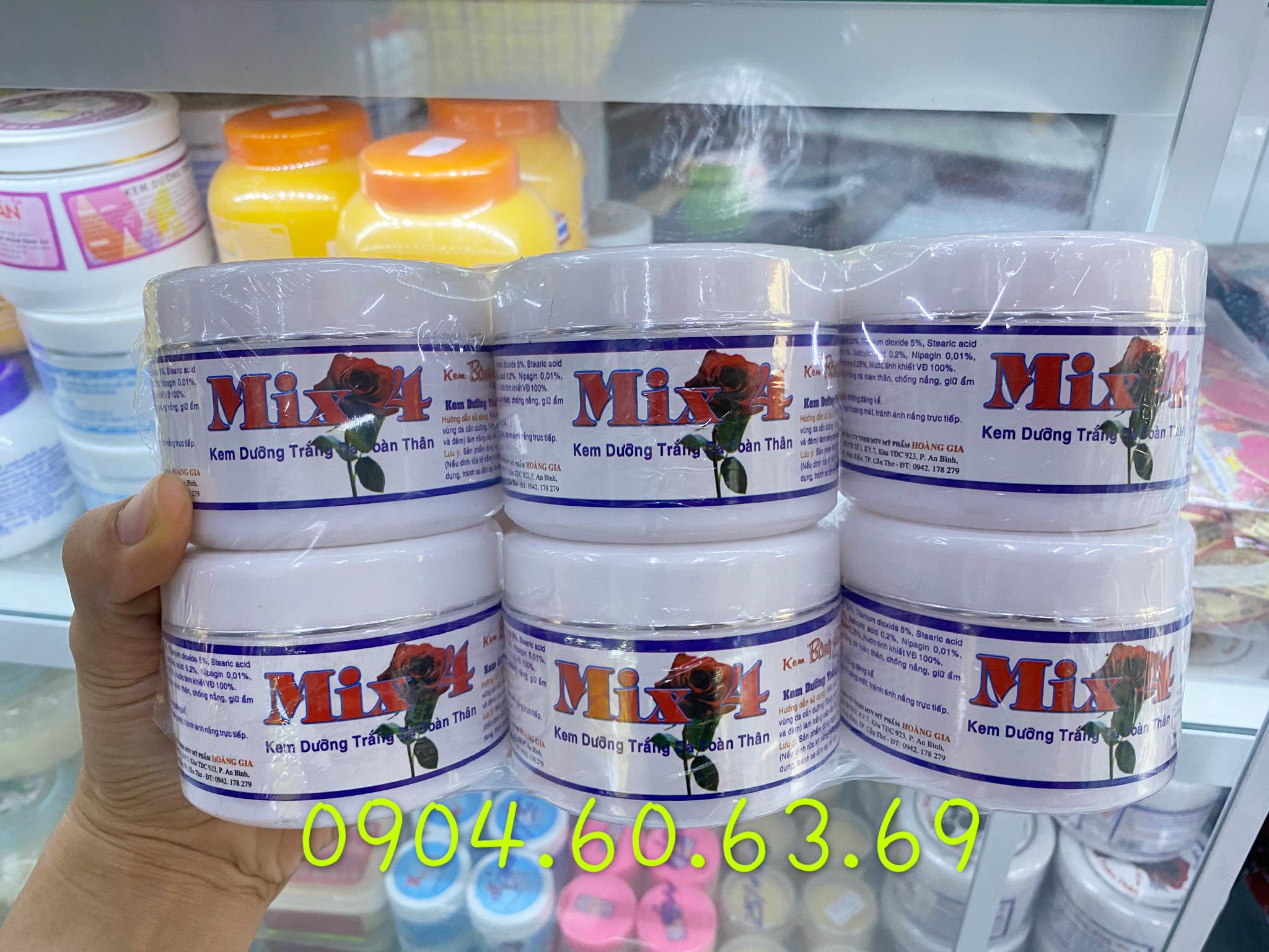 kem Mix 4 Bông Hồng Hoàng Gia 60g Mix4