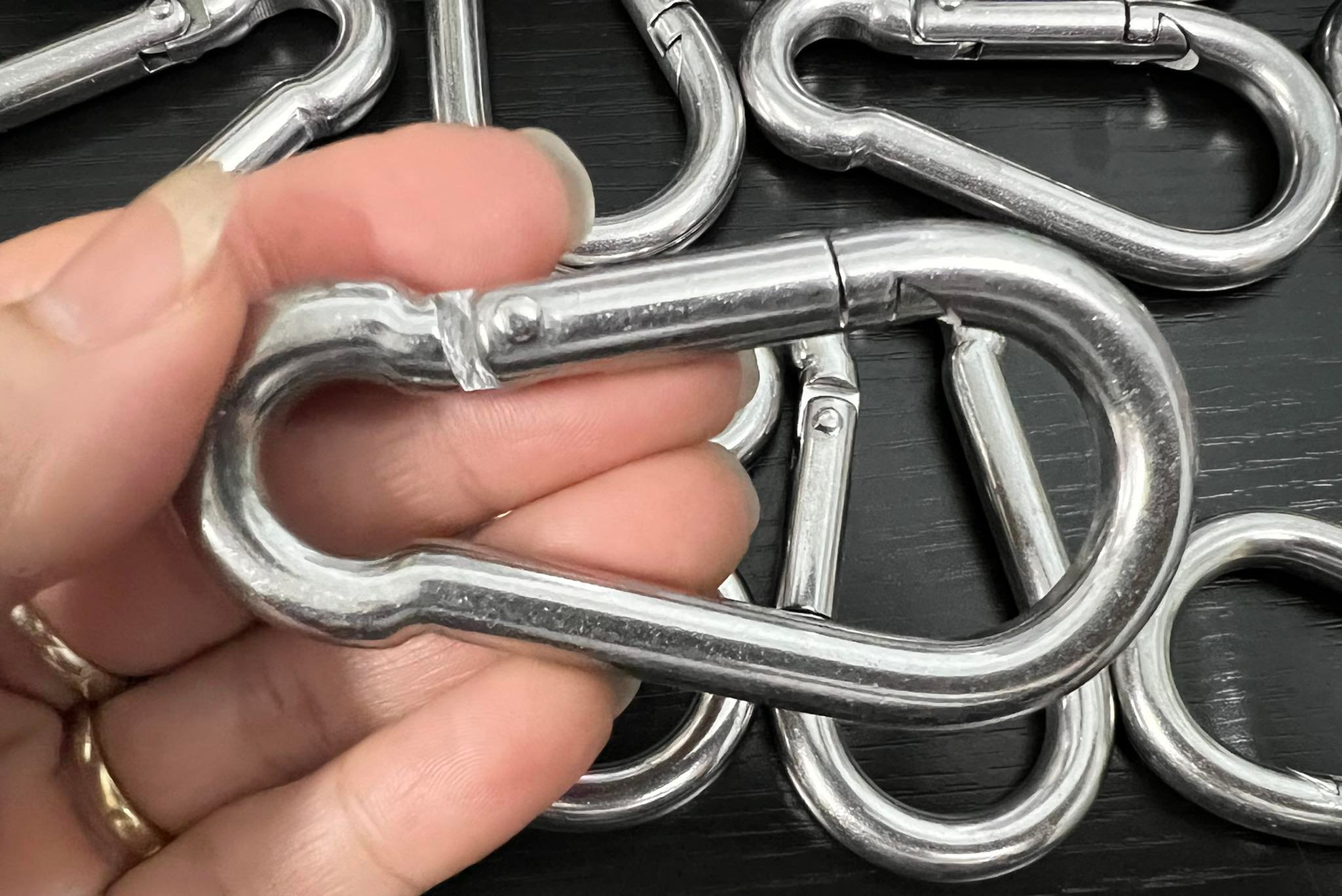 Móc khóa treo carabiner  Inox 304